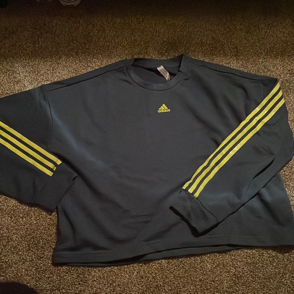 Adidas long sleeve shirt